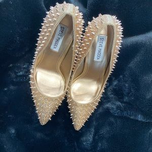 Steve Madden Various Rose Gold 8.5 and matching Clutch